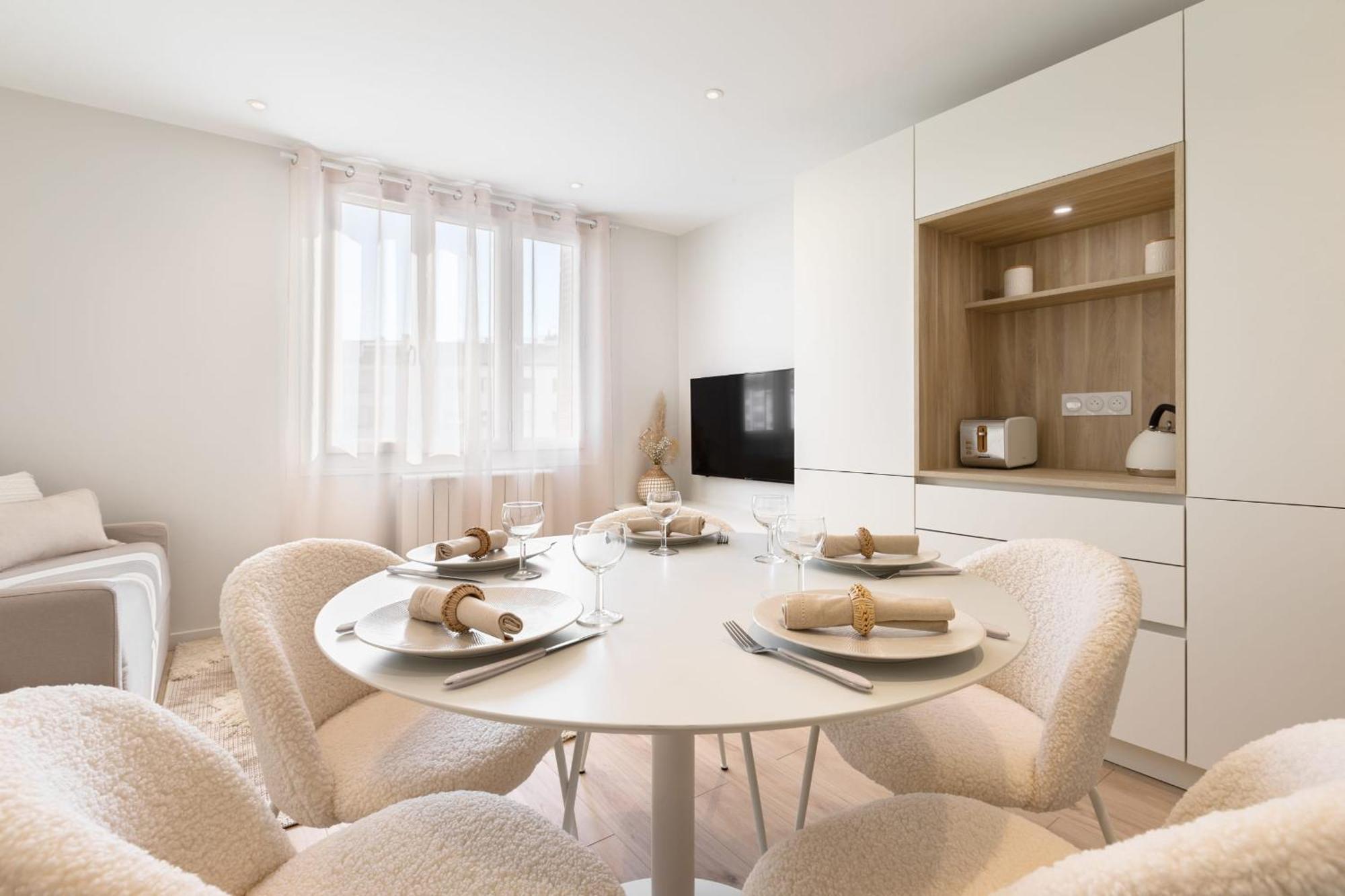 Le Santorin Elegant Calme Parking Apartment Annecy Ngoại thất bức ảnh